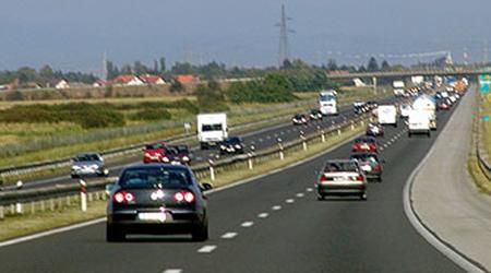 Възстановено е движението по път II-86 Хвойна – Чепеларе при км 65+400. Възстановено е движението по път ii-86 Хвойна – Чепеларе при км 65+400.